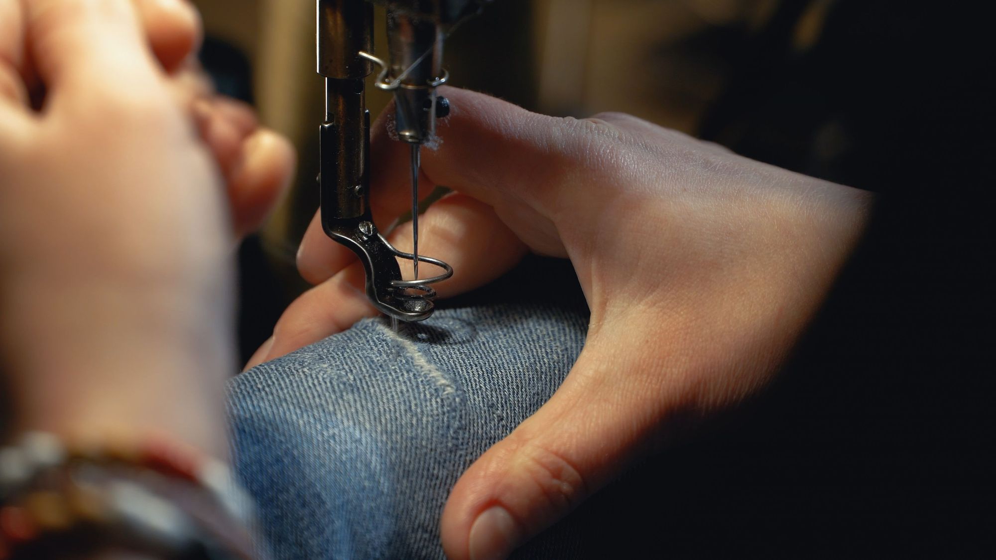 Darning repair